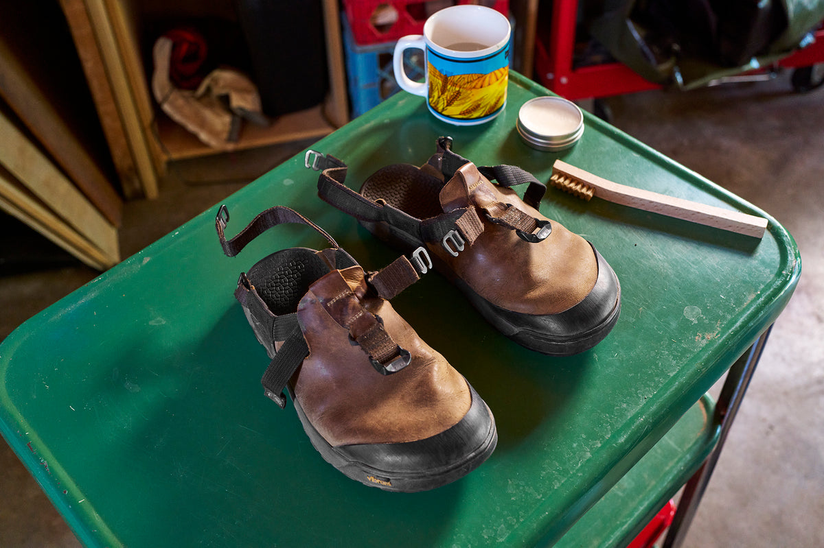 Mountain Clogs